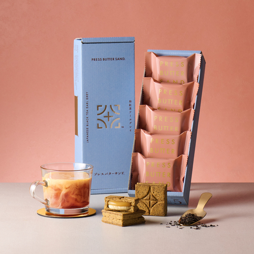 Choose WAmazing Shop if you want to buy Japanese souvenirs tax